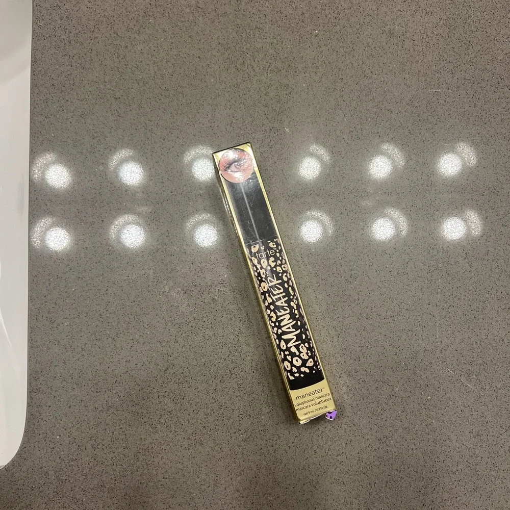 Tarte Maneater Mascara Black Volumizing Lengthening Lash Mascara NWT